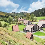 Geraeumiges Mit Privater Terrasse Дом отдыха *