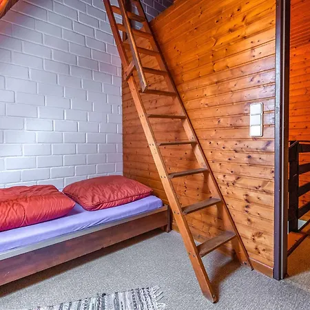 Geraeumiges Mit Privater Terrasse * سشمالنبرغ