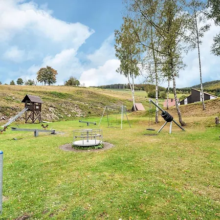 Casa de Férias Geraeumiges Mit Privater Terrasse