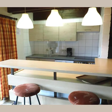 Geraeumiges Mit Privater Terrasse שמאלנברג