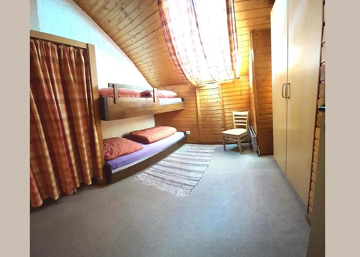 Geraeumiges Mit Privater Terrasse * Schmallenberg