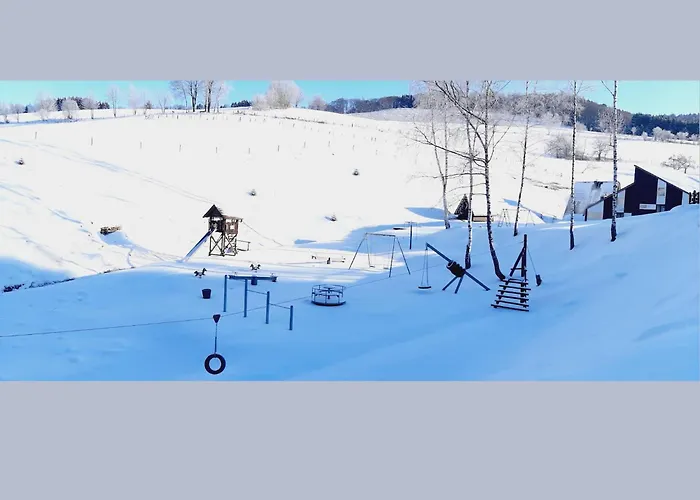 Geraeumiges Mit Privater Terrasse